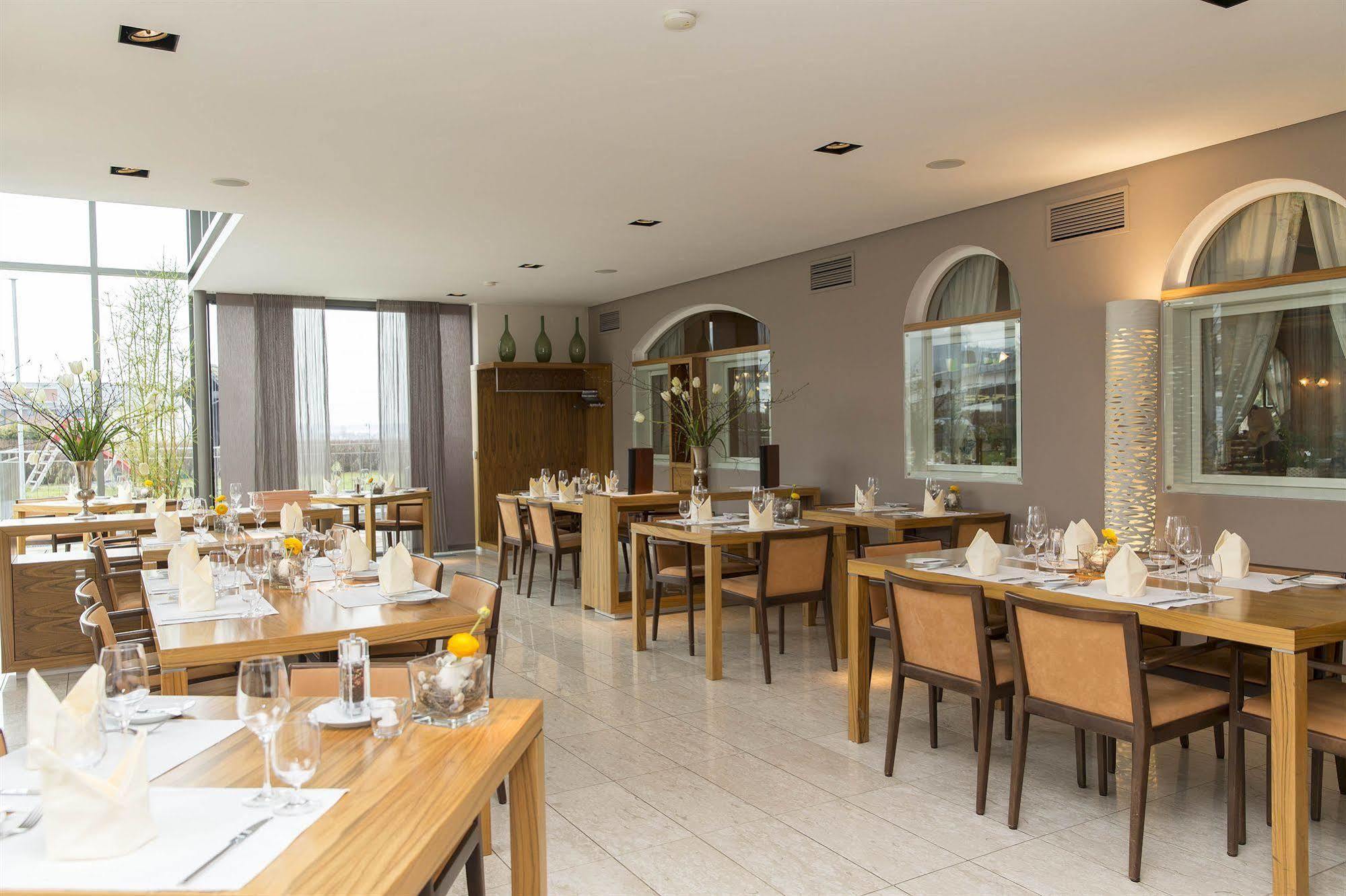 Hotel-Restaurant Ammerhauser Anthering Εξωτερικό φωτογραφία